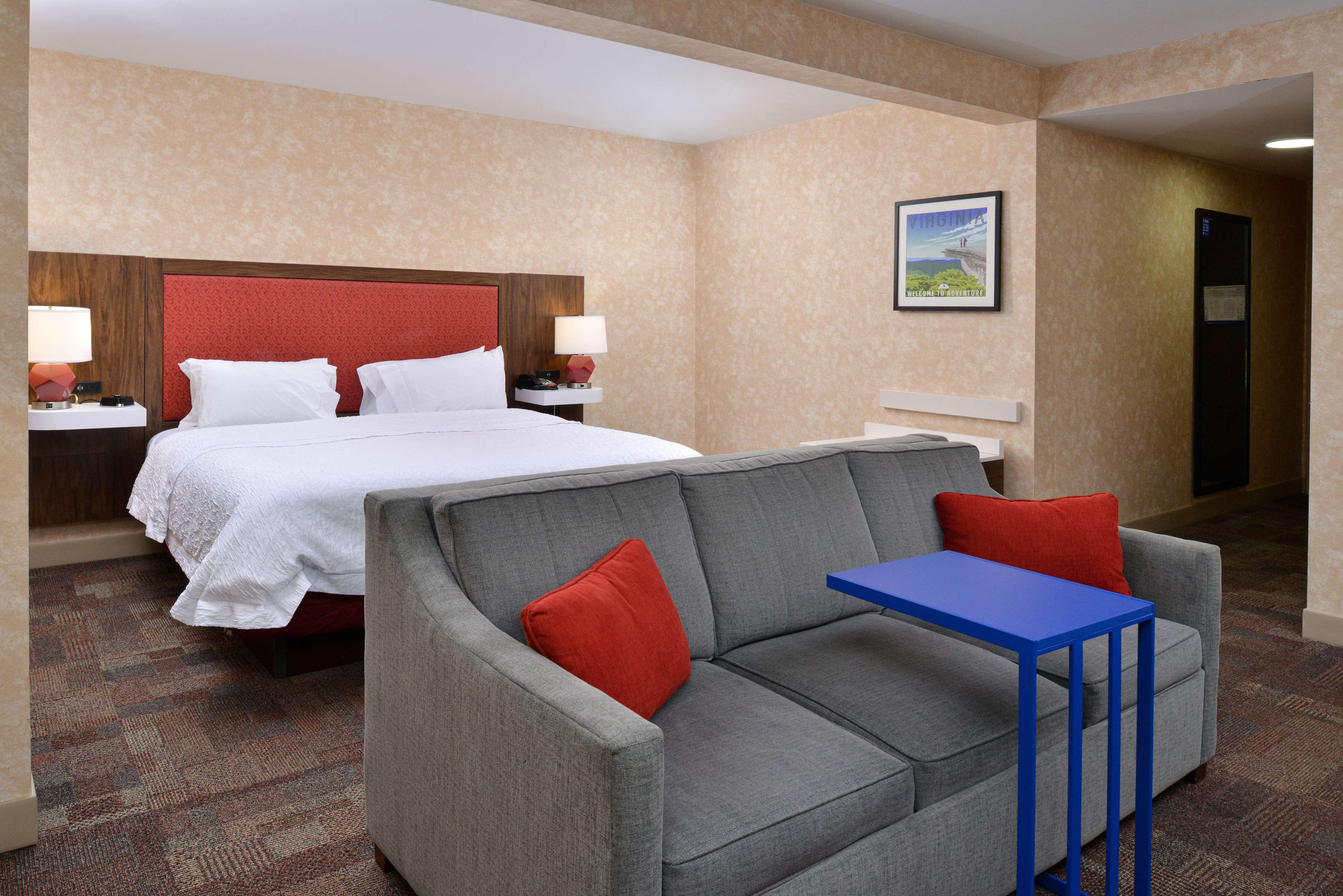 Hampton Inn Wytheville Esterno foto